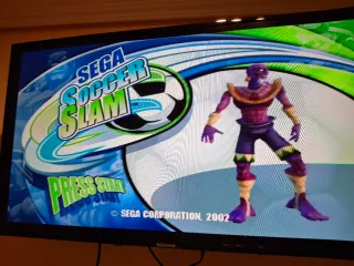 PlayStation 2 Slim Negra funcionando