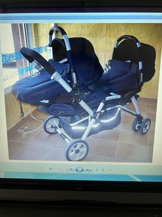 Cochecito Gemelar Jane Azul Marino