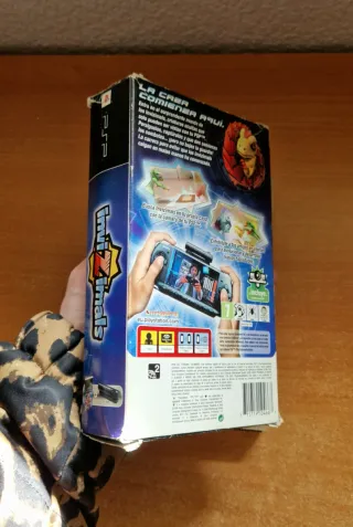 Invizimals PSP Completo Caja Cartón
