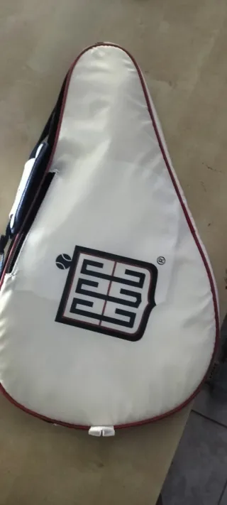 Pala de Pádel Blanca con Diseño