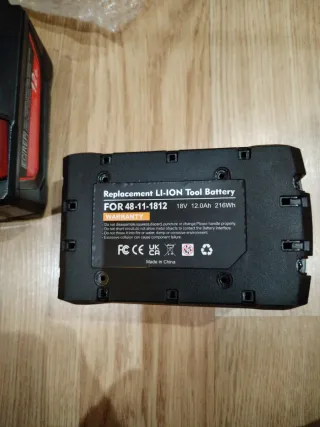 2 Baterías Milwaukee