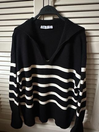 Jersey Zara Rayas cuello pico