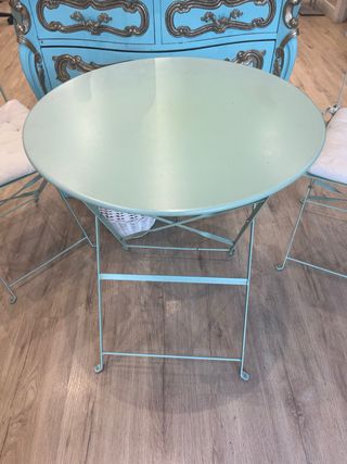 Conjunto mesa y sillas terraza jardín