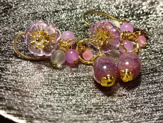 Orecchini fiori rosa giada acciaio