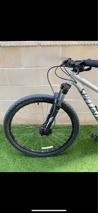 Bicicleta Specialized plateada Talla S