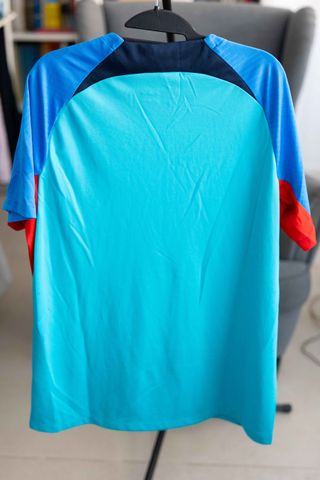 ENTRENO F.C. BARCELONA 2022-23 CAMISETA FUTBOL L