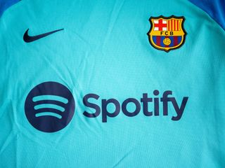 ENTRENO F.C. BARCELONA 2022-23 CAMISETA FUTBOL L