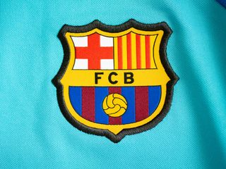 ENTRENO F.C. BARCELONA 2022-23 CAMISETA FUTBOL L