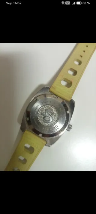 Reloj Zodiac Seadragon ZO2219 Lima/Amarillo