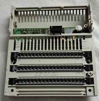 Schneider TSX Momentum 170ADM35010