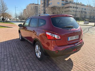 Nissan Qashqai+2