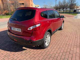 Nissan Qashqai+2