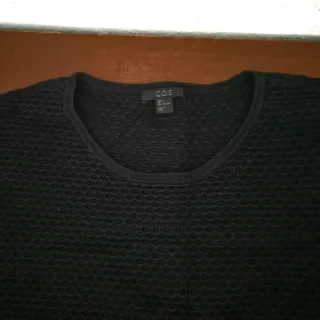 Sudadera COS Negra Texturizada