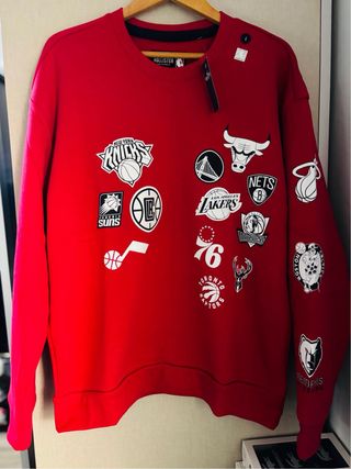 Sudadera Hollister NBA Roja Talla L. NUEVA
