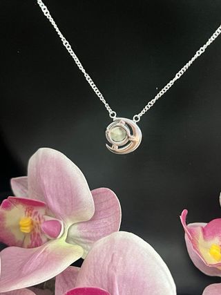 Gargantilla GUESS de Acero Inoxidable.