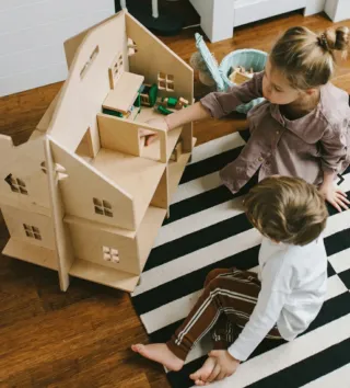 Casa Muñecas Madera grande Nueva con etiqueta