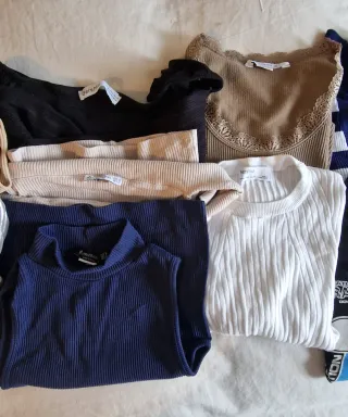 Lote 11 camisetas Bershka y Stradivarius Talla S