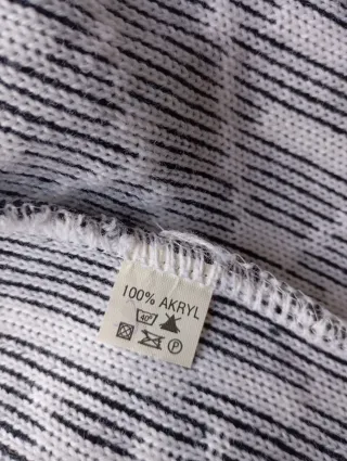 Cardigan Vintage Blanco y Negro