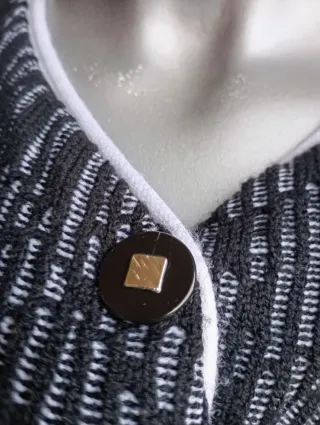 Cardigan Vintage Blanco y Negro