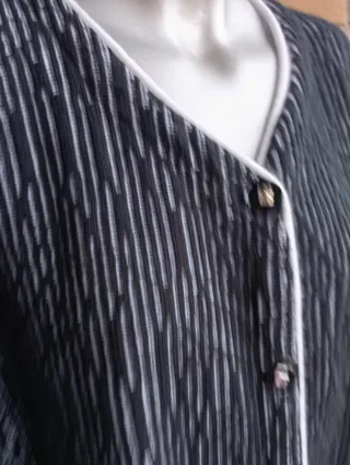 Cardigan Vintage Blanco y Negro