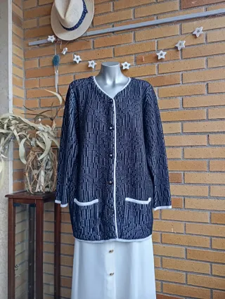 Cardigan Vintage Blanco y Negro