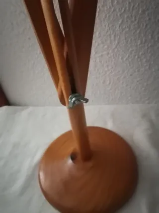 6 Perchas  expositoras madera infantil