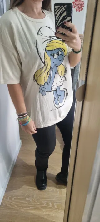 Camiseta the Smurfs. Pitufina