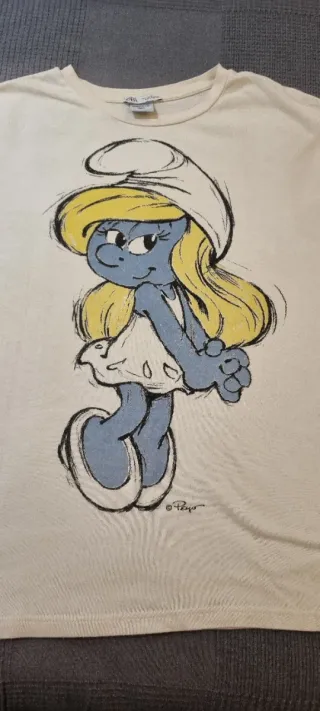 Camiseta the Smurfs. Pitufina