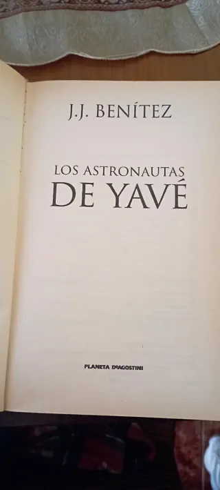 Libro los astronautas de yave de j.j Benítez