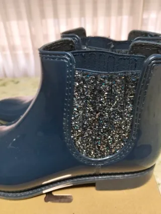 Botas de agua niña azul con brillos
