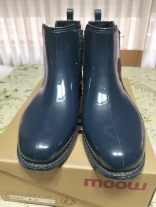 Botas de agua niña azul con brillos