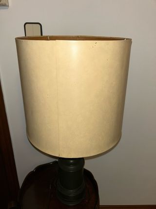 Lámpara de mesa Metalarte verde y beige