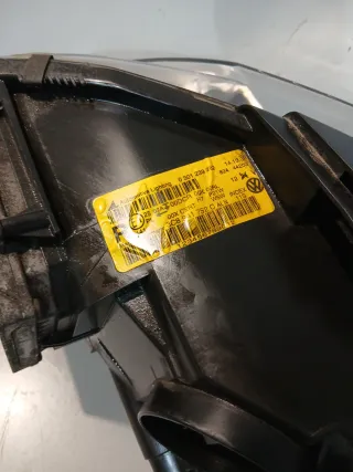 Faro Derecho Xenon VW Passat CC B6