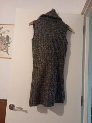 Jersey sin mangas cuello alto