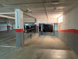 Garaje en venta en Guillena