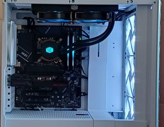 PC Gaming Blanco RX 6600 8GB MSI