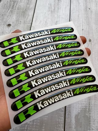 SET EMBLEMAS ADHESIVOS KAWASAKI NINJA LLANTA MOTO