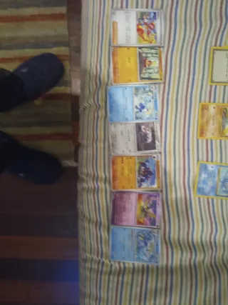 Cartas Pokémon Variadas