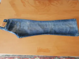 Pantalón Levi's 529 Talla W26 L32