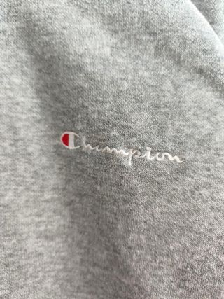 Sudadera Champion Color Gris Talla XL.