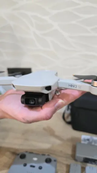 DJI Mini SE Dron con Cámara