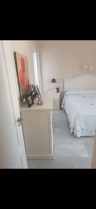 2 Dormitorios Completos y Salón