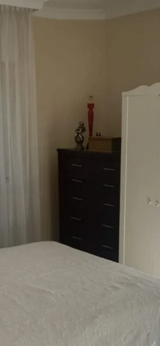 2 Dormitorios Completos y Salón