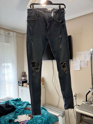 Vaqueros Bershka Super Skinny Azules Talla M