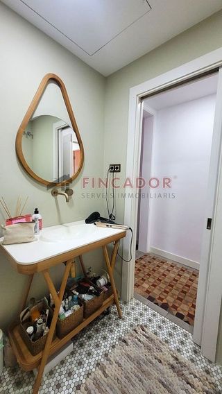 Piso en venta en El Raval en Barcelona