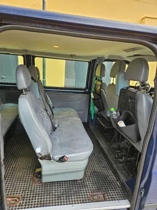 Ford Transit 2012 9 plazas