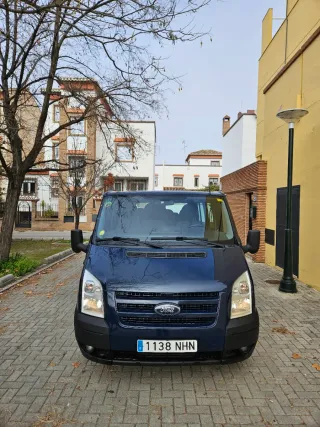 Ford Transit 2012 9 plazas