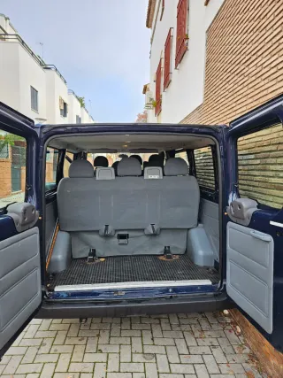 Ford Transit 2012 9 plazas