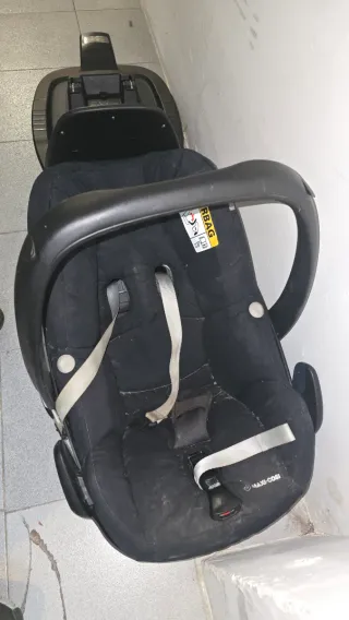 Silla coche Maxi-Cosi con base Isofix