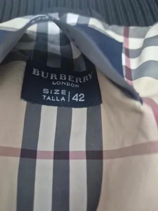 Chaqueta Burberry Negra